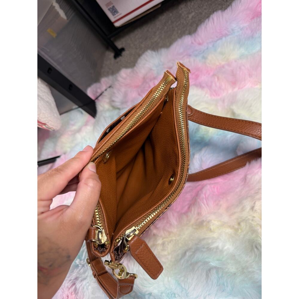 NWOT Brown Croc Embossed Crossbody Bag Gold Hardware Adjustable Strap - Picture 11 of 16